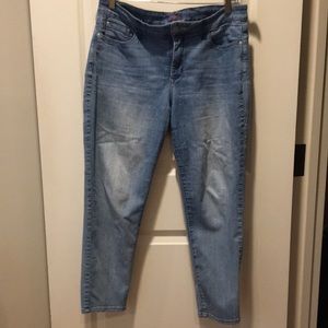 NYDJ Lift Tuck Technology Ankle Denim Jeans Light wash stretchy women’s size 12P
